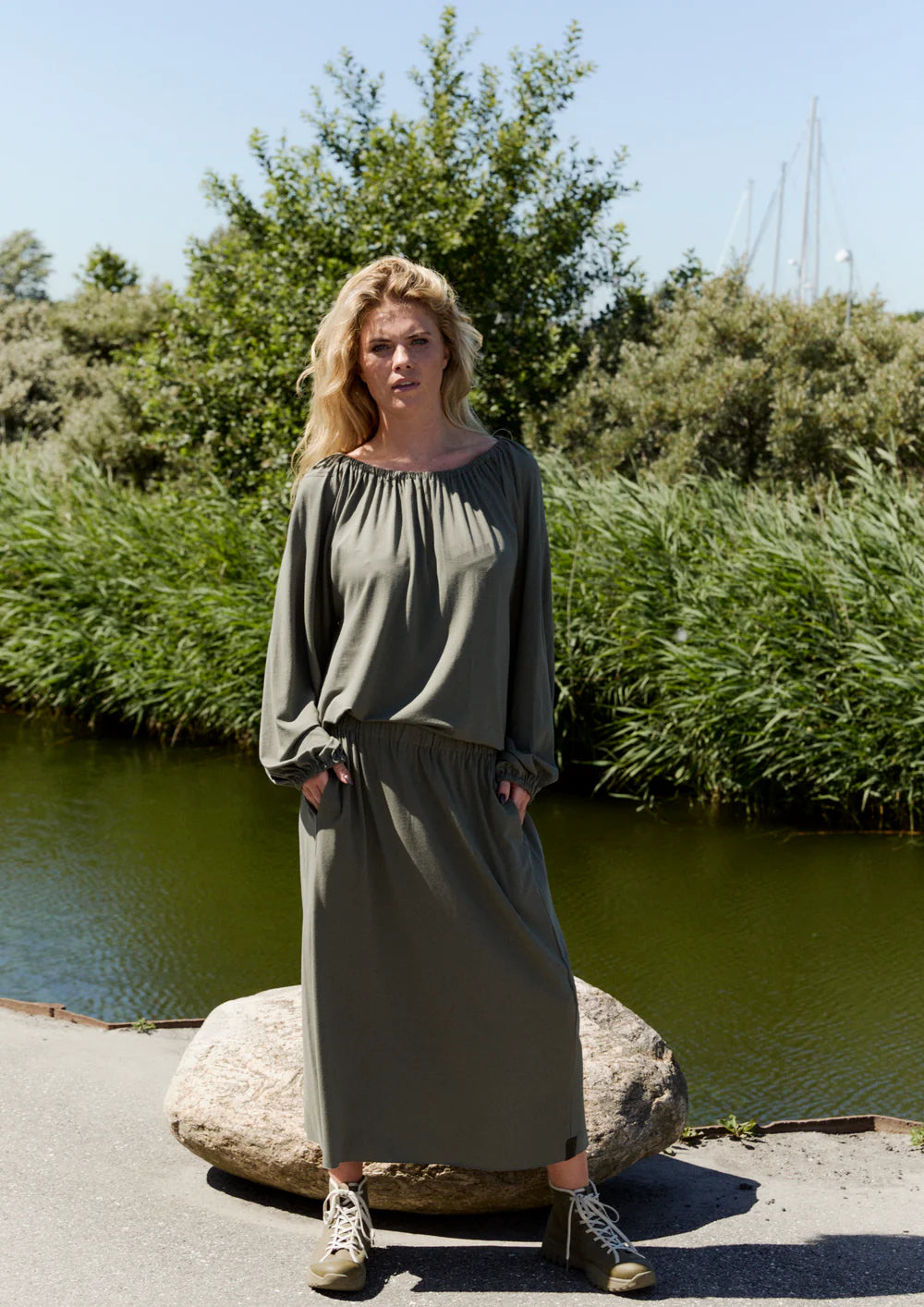 Spódnica  z kieszeniami Skirt98065 Henriette Steffensen
